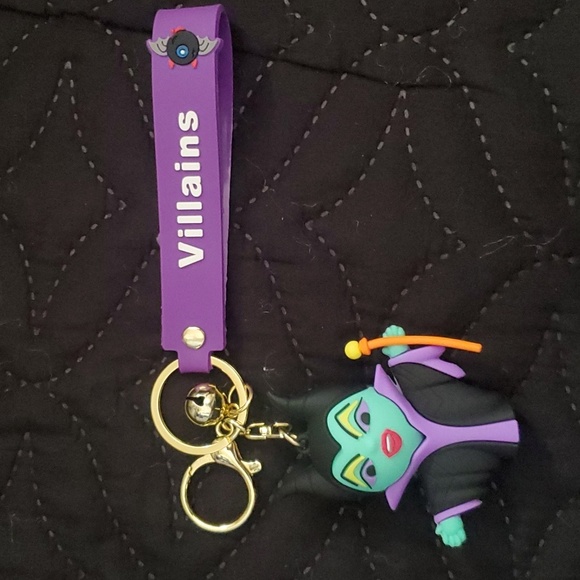 DISNEY "VILLIAN" KEYCHAINS (inspired) - Picture 7 of 12